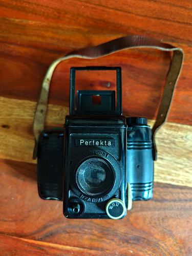 Perfekta rollfilmkamera 6x6 - perfekta,