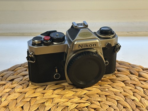 Nikon body 35mm filmkamera - fe,