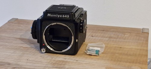 Mamiya 645 - j,